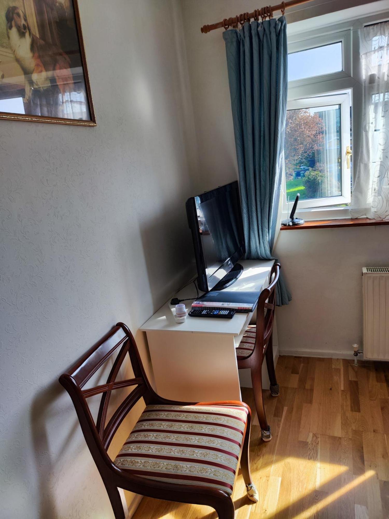 Simply Guesthouse Лондон Экстерьер фото